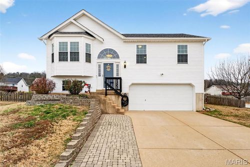 2503 Waterfront Ct, Imperial, MO, 63052-4335 | Card Image