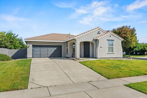 1213 Secret Lake Trail, Plumas Lake, CA, 95961 | Card Image