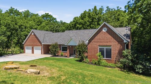 11005 156th St, Collinsville, OK, 74021-5927 | Card Image