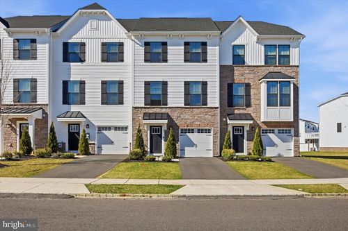 17 Sage Way, MOUNT LAUREL, NJ, 08054-9710 | Card Image
