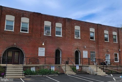 i-44 Water St, GLEN ROCK, PA, 17327-1038 | Card Image