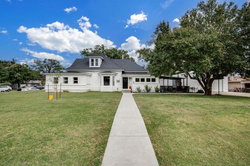 310 E 1st Ave, Norwich, KS, 67118-9349 | Card Image