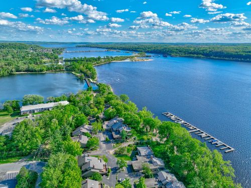 120 Eastbank Ct N, Hudson, WI, 54016-1078 | Card Image