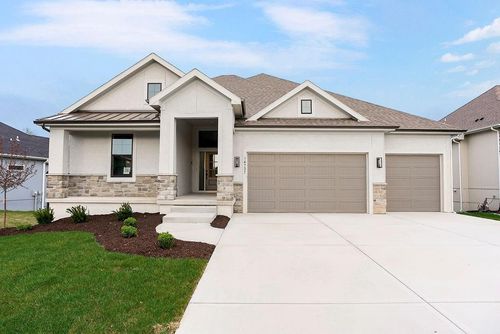 16737 S Ripley St, Olathe, KS, 66062-7822 | Card Image