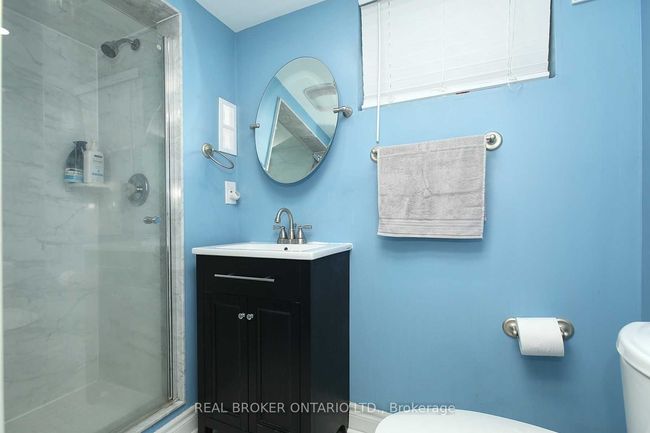 855 Miriam Rd, House other with 5 bedrooms, 2 bathrooms and 4 parking in Pickering ON | Image 27