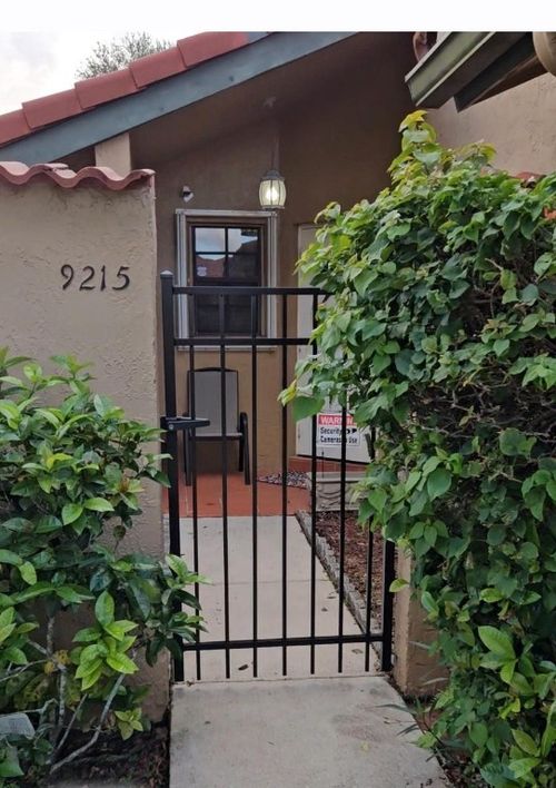 9215 W Sunrise Blvd, Plantation, FL, 33322-5222 | Card Image