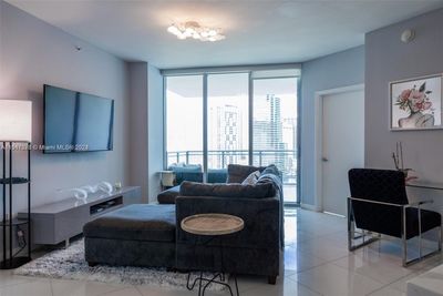 2505 - 350 S Miami Ave, Condo with 2 bedrooms, 2 bathrooms and null parking in Miami FL | Image 3