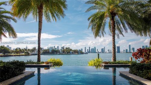 250 W San Marino Dr, Miami Beach, FL, 33139-1149 | Card Image