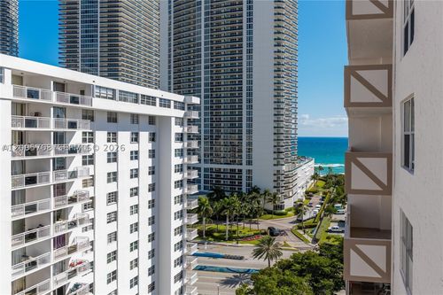 15b-1865 S Ocean Dr, Hallandale Beach, FL, 33009-7648 | Card Image