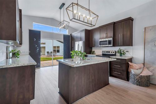 2627 Sw 177th Ave, Miramar, FL, 33029-5140 | Card Image