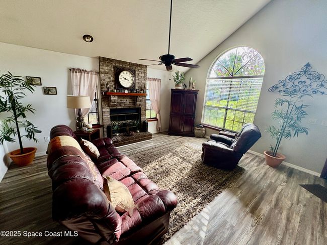 6860 Cairo Rd, House other with 3 bedrooms, 3 bathrooms and null parking in Cocoa FL | Image 5