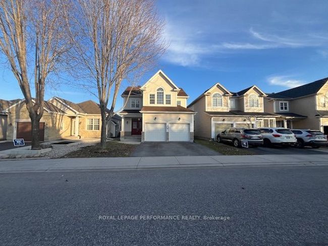 210 Muskan St, House other with 3 bedrooms, 4 bathrooms and 2 parking in Nepean ON | Image 4