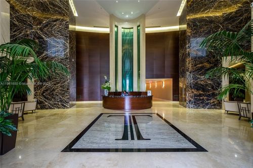 apt-2305-15811 Collins Ave, Sunny Isles Beach, FL, 33160-4184 | Card Image
