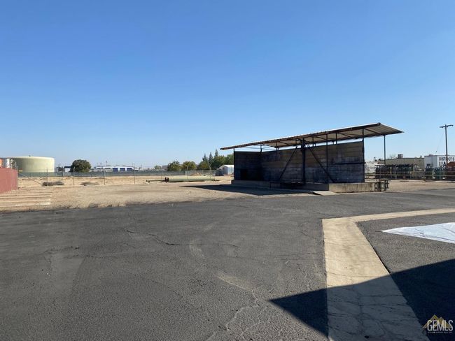 3930 Alken St, House other with 0 bedrooms, 0 bathrooms and null parking in Bakersfield CA | Image 25