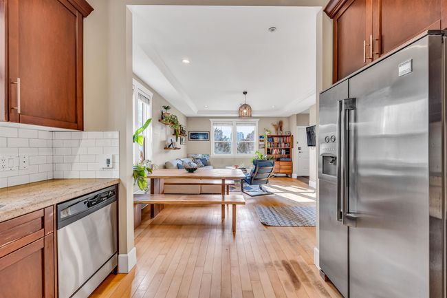 880 Gore Ave, Townhouse with 3 bedrooms, 2 bathrooms and 1 parking in Vancouver BC | Image 10