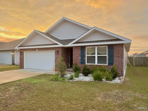 5740 Guinevere Ln, Milton, FL, 32583-5653 | Card Image