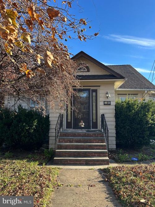 1624 Browning Rd, PENNSAUKEN, NJ, 08110-2938 | Card Image