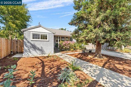 140 Clay St, Vallejo, CA, 94591-5504 | Card Image
