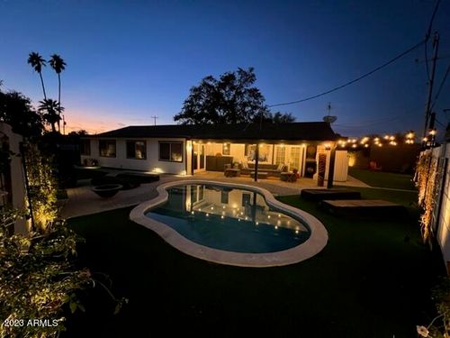 715 W Tuckey Ln, Phoenix, AZ, 85013-1066 | Card Image