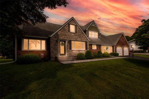 85 Jay St, Stony Point, NY, 10980-1326 | Card Image