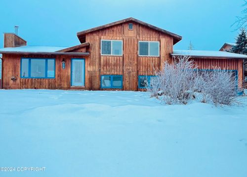 323 W Corral Avenue, Soldotna, AK, 99669 | Card Image