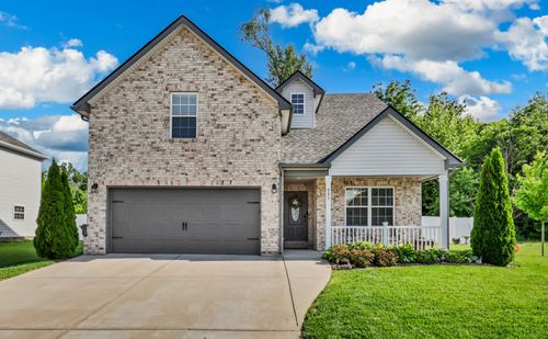 883 Terraceside Cir, Clarksville, TN, 37040-6175 | Card Image
