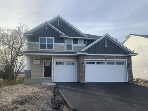 7601 Osakis St, Lino Lakes, MN, 55038-2006 | Card Image