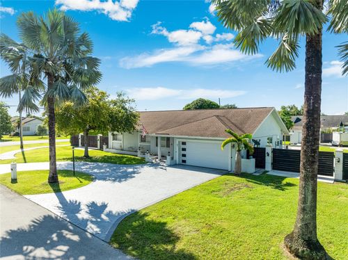 16200 Sw 286th St, Homestead, FL, 33033-1032 | Card Image