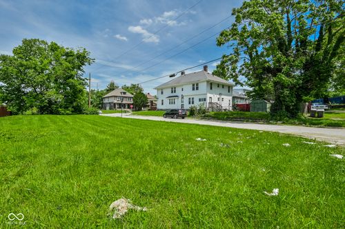 1520 Samoa St, Indianapolis, IN, 46201-1053 | Card Image