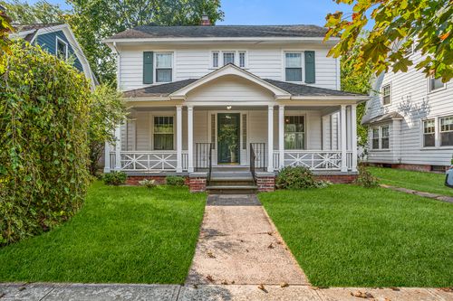 100 Ardmore St, Hamden, CT, 06517-1301 | Card Image