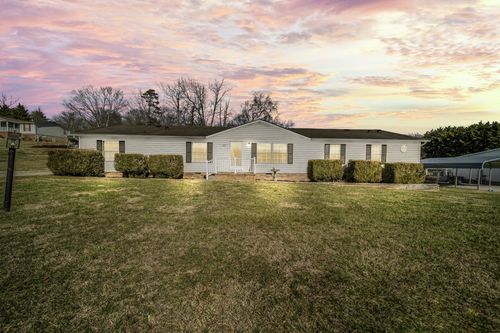 237 Westmoreland Ct, Seymour, TN, 37865-5740 | Card Image