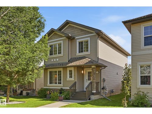 9817 104 Ave, Morinville, AB, T8R0C2 | Card Image