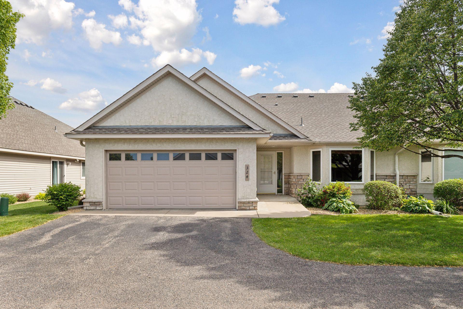10th Ave, New Prague, MN 56071