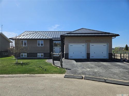 5 Centennial Pl, Carlyle, SK, S0C2H0 | Card Image