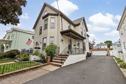 113 Mountain Ave, Revere, MA, 02151-2932 | Card Image