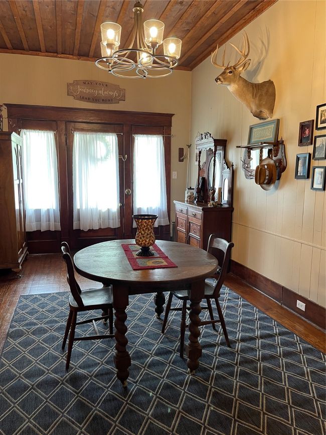 300 Nw 2 Nd St, House other with 2 bedrooms, 2 bathrooms and null parking in Hubbard TX | Image 11