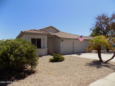 933 S Parkcrest Street, House other with 3 bedrooms, 2 bathrooms and null parking in Gilbert AZ | Image 1