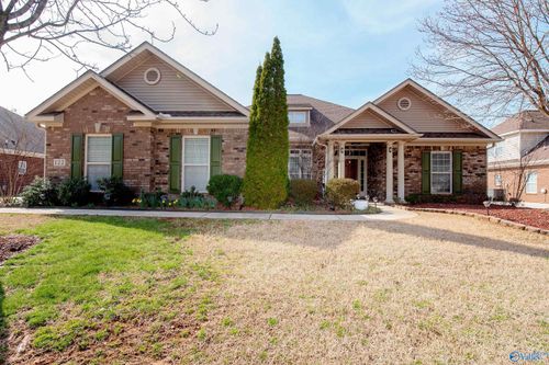 122 Sage Willow Dr Sw, Madison, AL, 35756-8285 | Card Image