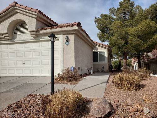 7820 Foxwood Place, Las Vegas, NV, 89145 | Card Image