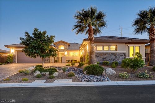 8477 Wolf Mountain Ct, Las Vegas, NV, 89129-1841 | Card Image