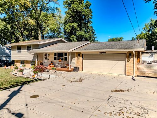 8100 W Lone Beech Dr, Muncie, IN, 47304-9338 | Card Image