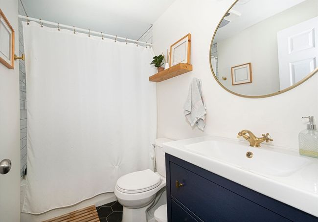 3 Worcester St, House other with 3 bedrooms, 2 bathrooms and 4 parking in Clinton MA | Image 14