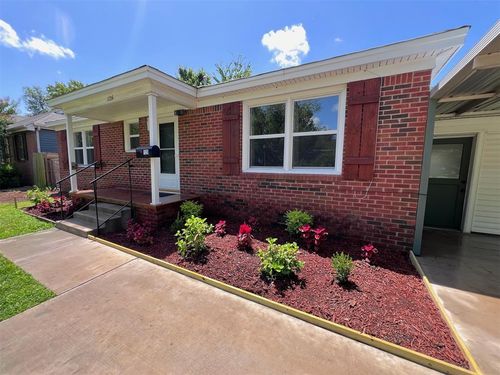 1126 Missouri St, Norman, OK, 73071-4427 | Card Image