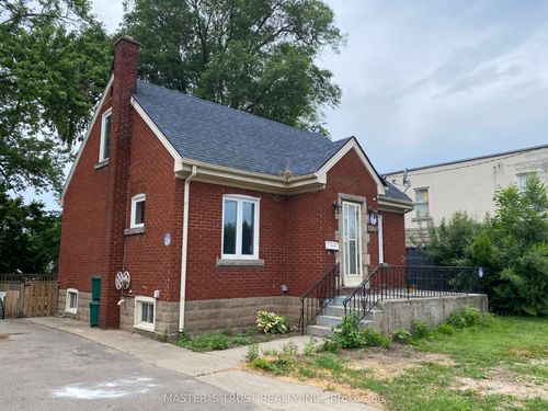 6203 Main St, Niagara Falls, ON, L2G6A5 | Card Image