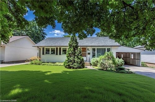 upper-118 Jacobson Ave, St. Catharines, ON, L2T3A5 | Card Image