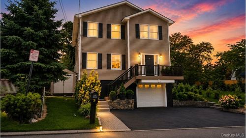 18 Prospect St, Elmsford, NY, 10523-3728 | Card Image