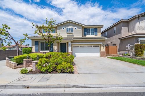 5859 E Treehouse Ln, Anaheim, CA, 92807 | Card Image