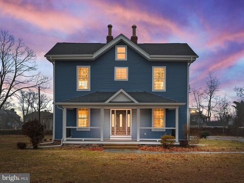 260 S Broad St, PENNS GROVE, NJ, 08069-1906 | Card Image