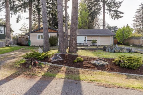 581 Sumac Dr, Qualicum Beach, BC, V9K1A4 | Card Image