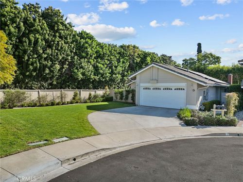 18 Brookdale, Irvine, CA, 92604-3312 | Card Image